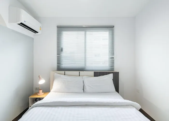 Spacious 4brtownhouse Bts Onnut 10 Sleeps With Parking Apartamento *